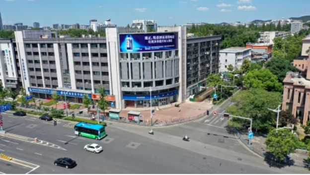 【環球網】雄正醬香酒廣告登陸全國,體驗館遍地開花