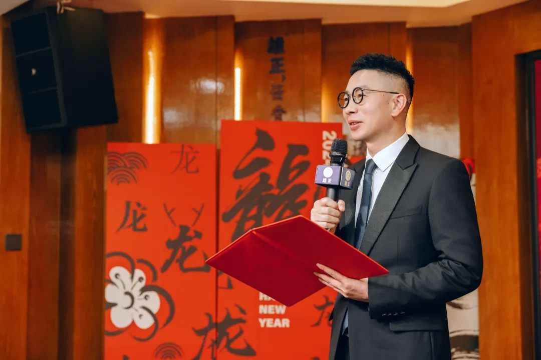 1741764729456879.jpg 640.jpg